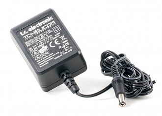 TC ELECTRONIC POWER PLUG 12 адаптер питания 12В, 1000 мА (минус в центре), для педалей эффектов Nova и TC-Helicon